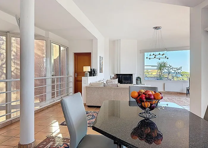 Mimosa 150 M From Pinarello Vila Zonza